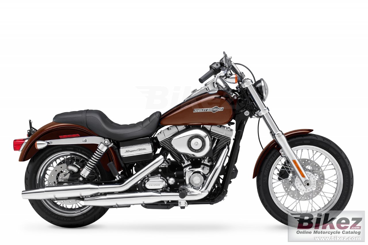 Big Harley-Davidson fxdc dyna super glide custom picture and wallpaper from Bikez.com